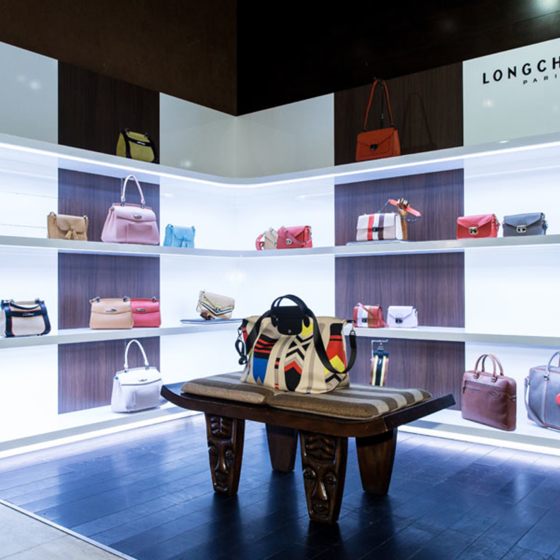 صممت لونشان Longchamp مجموعة صيفية راقية وملفتة للنظر للسيدة العصرية