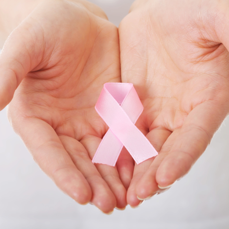 يختلف علاج سرطان الثدي حسب مرحلة الإصابة