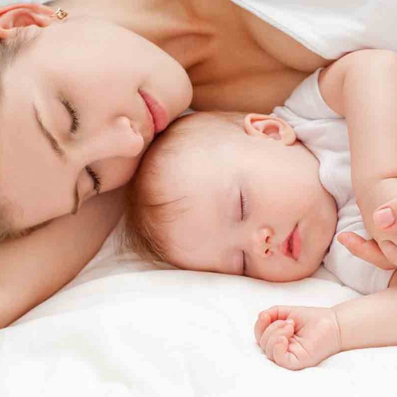 4 امور تجنبيها عند تنويم طفلك الرضيع