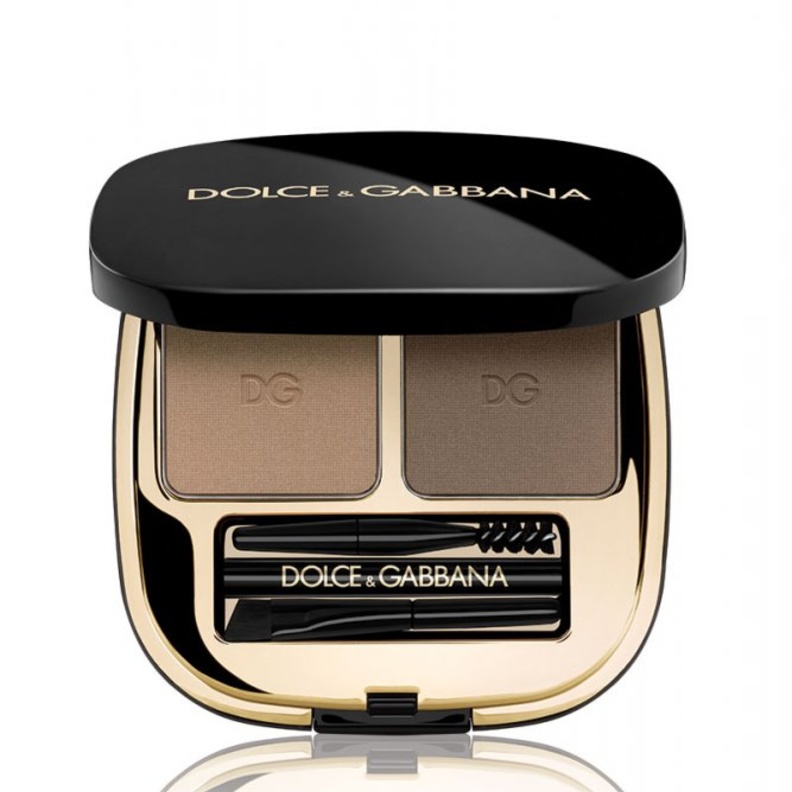طرحت دار Dolce&Gabbana مجموعة ماكياج جديدة للعينَين والحاجبَين Emotioneyes تسمح