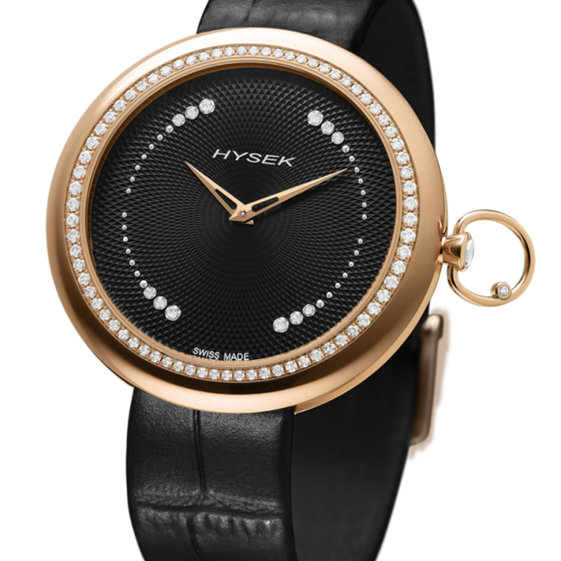 ساعة من بولغاريBulgari.