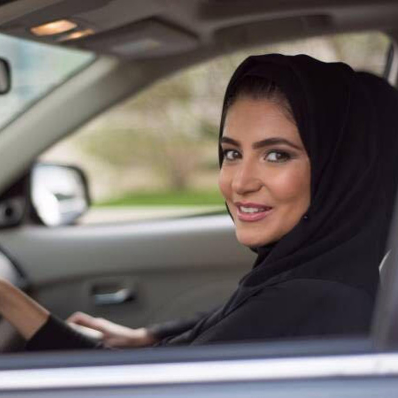  جامعة تبوك تنشئ مدرسة لتعليم قيادة السيارات