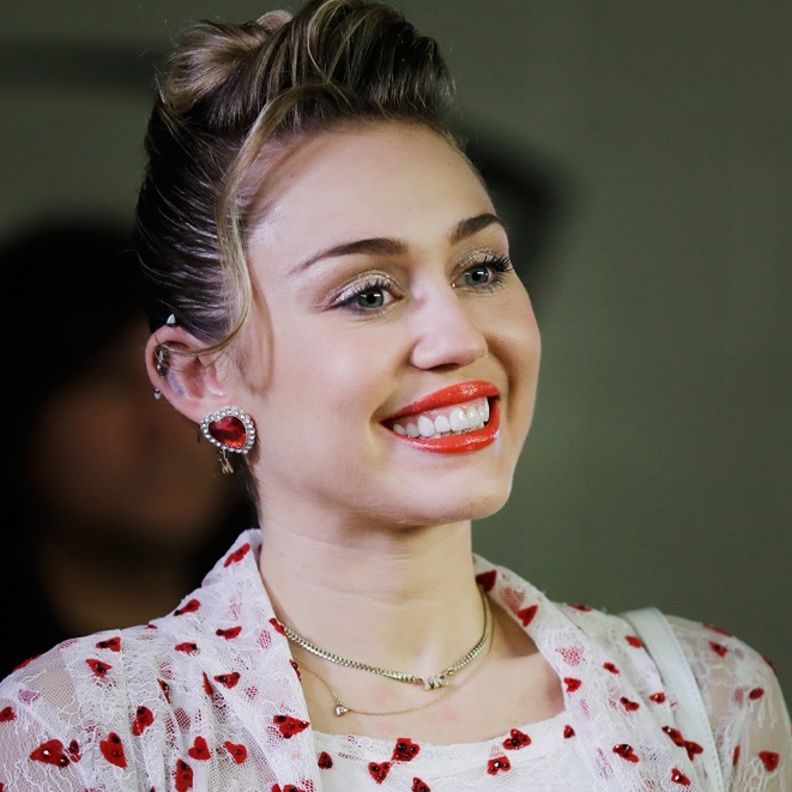 مايلي سايرس