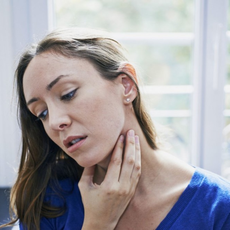 اعراض تضخم الغدد اللمفاوية تحت الفك السفلي