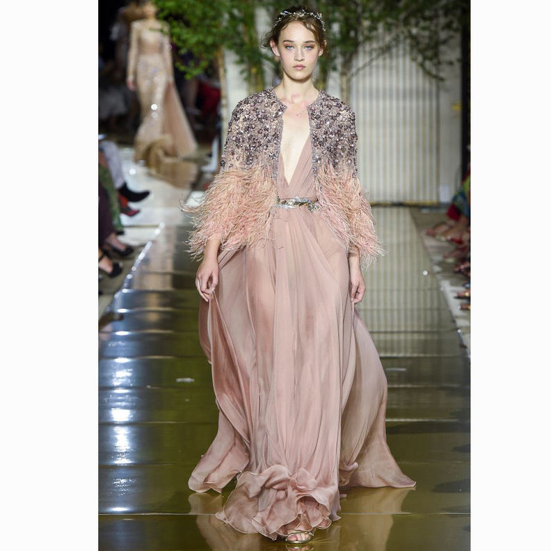 فستان من Needle & Thread