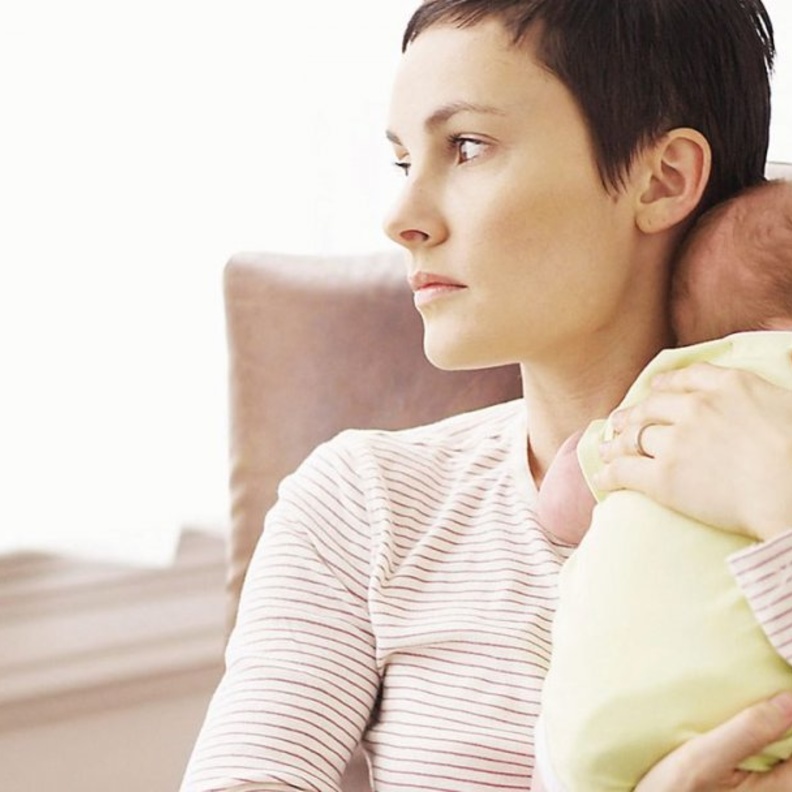 فاقت من غيبوبتها بدون ذاكرتها