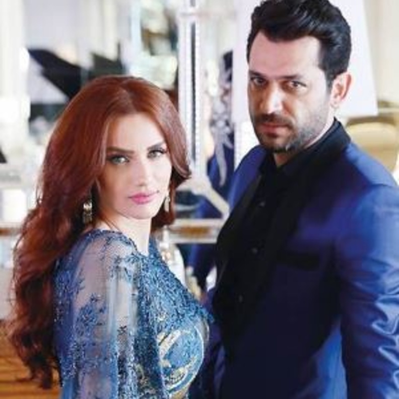 مراد يلدريم  وايمان الباني