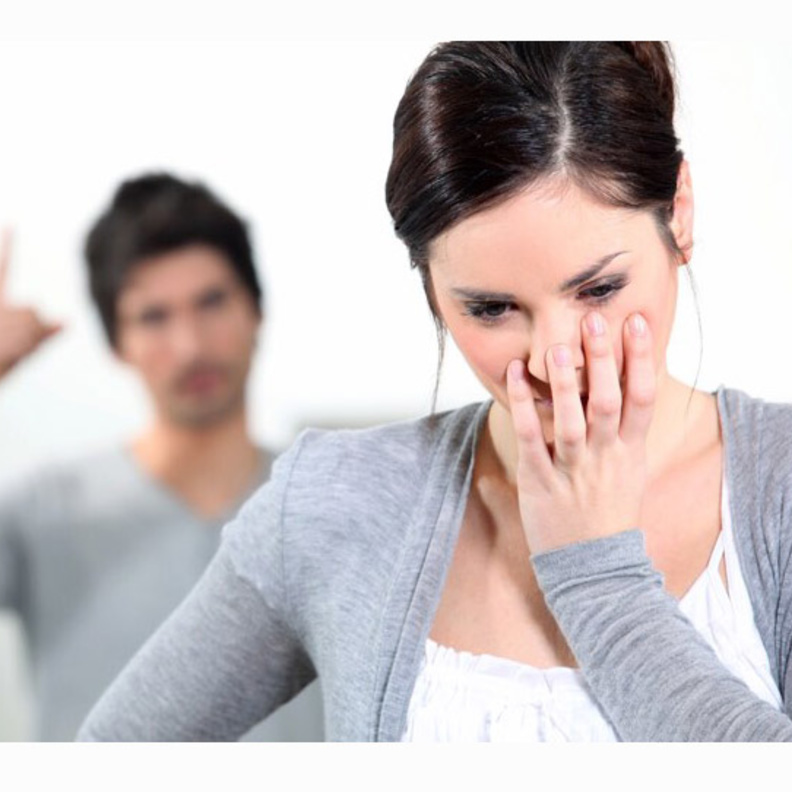 اسباب عناد الزوج مع زوجته 