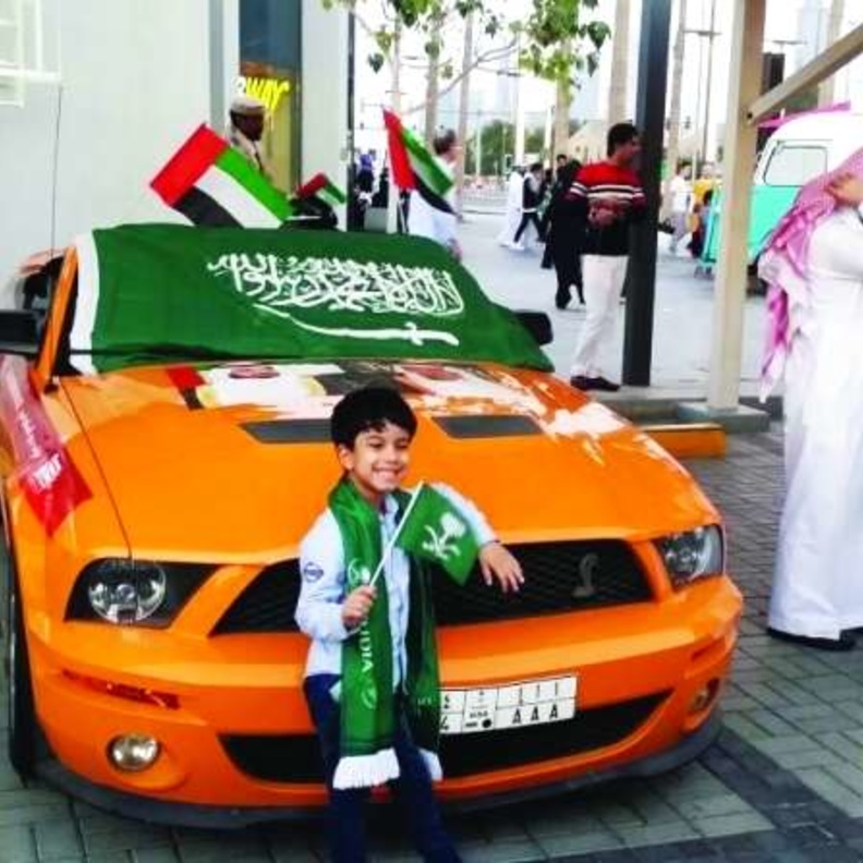 الملحقية السعودية في دبي تشارك الإمارات احتفالها باليوم الوطني