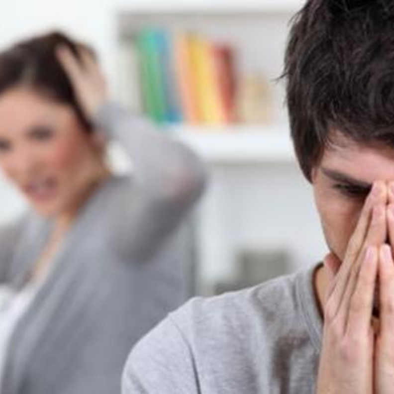 كيفية التعامل مع الزوجة العنيدة والعصبية