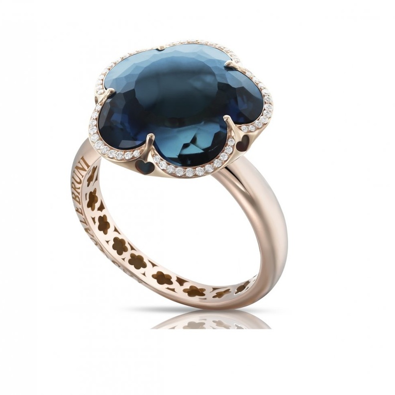 خاتم تيفاني اند كو من التوباز والذهب