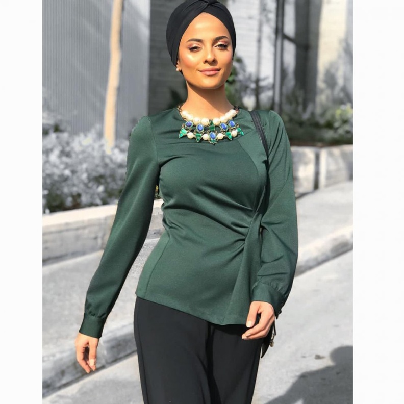 اكسسوارات باللؤلؤ من الفاشينيستا زينب حمود