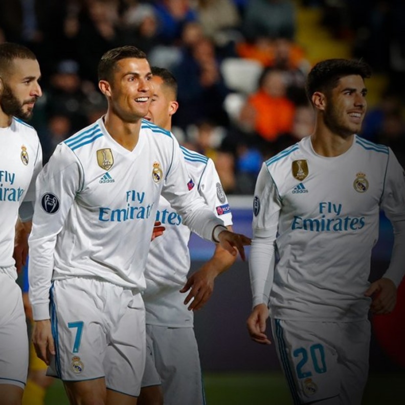 رونالدو يثير غضب محبي ميسي