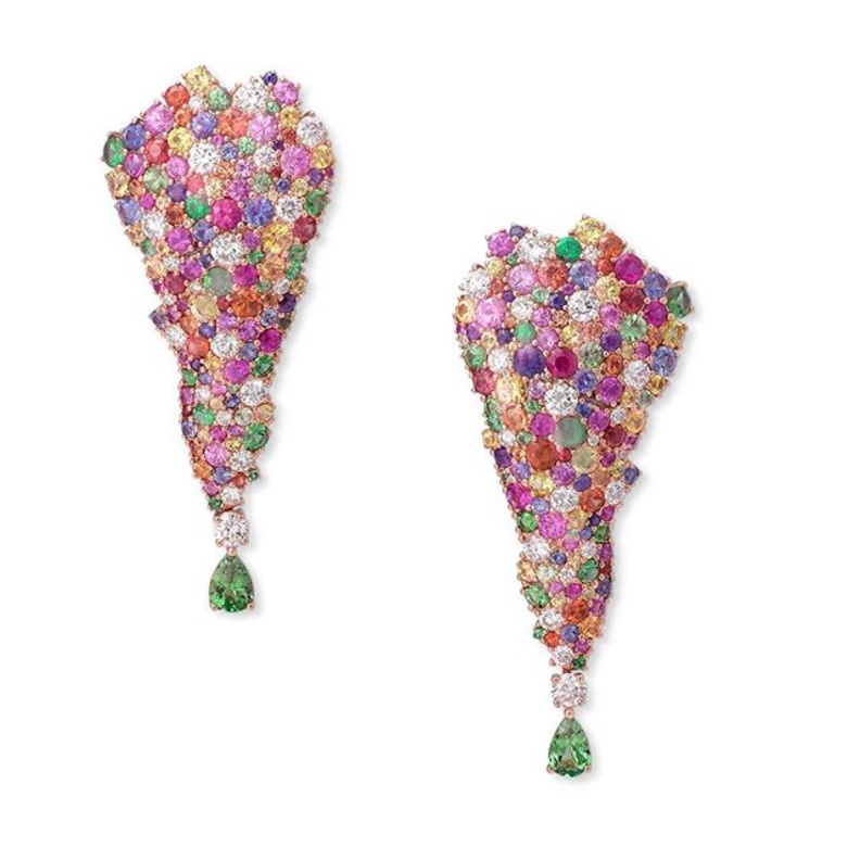 قلادة من غيامبيرو بودينوGiampiero Bodino.