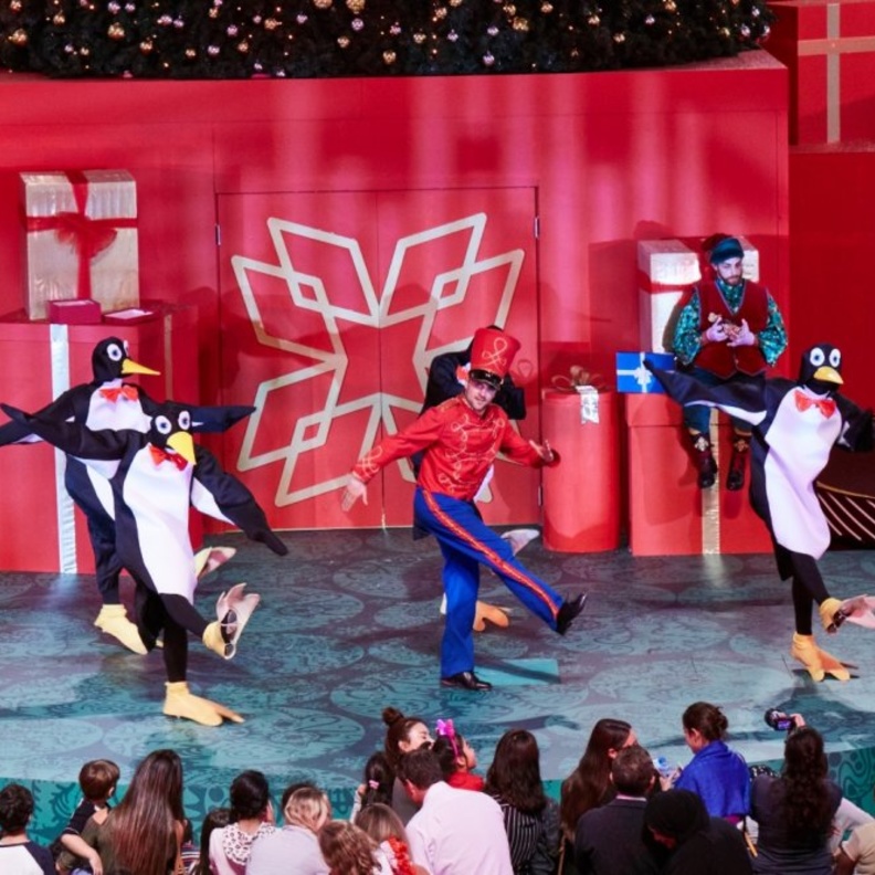 ياس مول المركز التجاري الأكبر في العاصمة أبوظبي