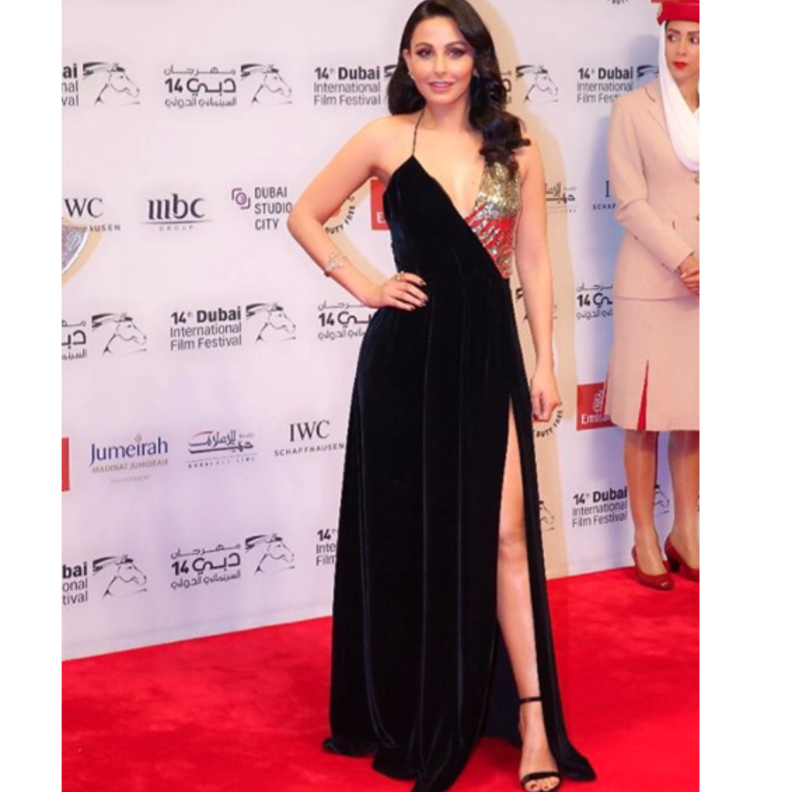 خيارات ميس حمدان الرسمية أنيقة وعصرية