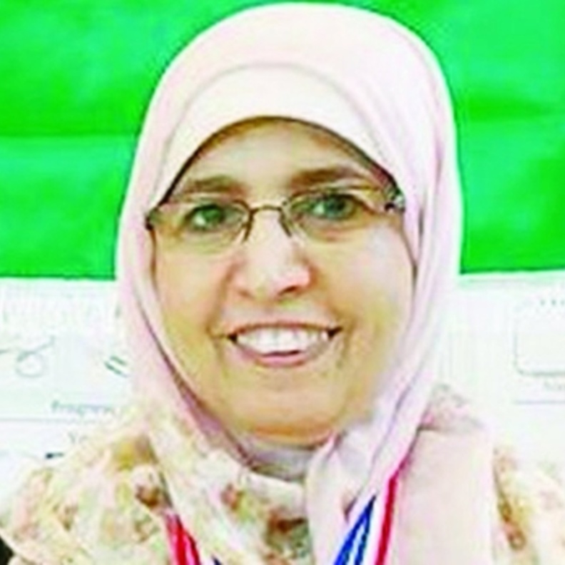 البروفيسورة ناجية الزنبقي