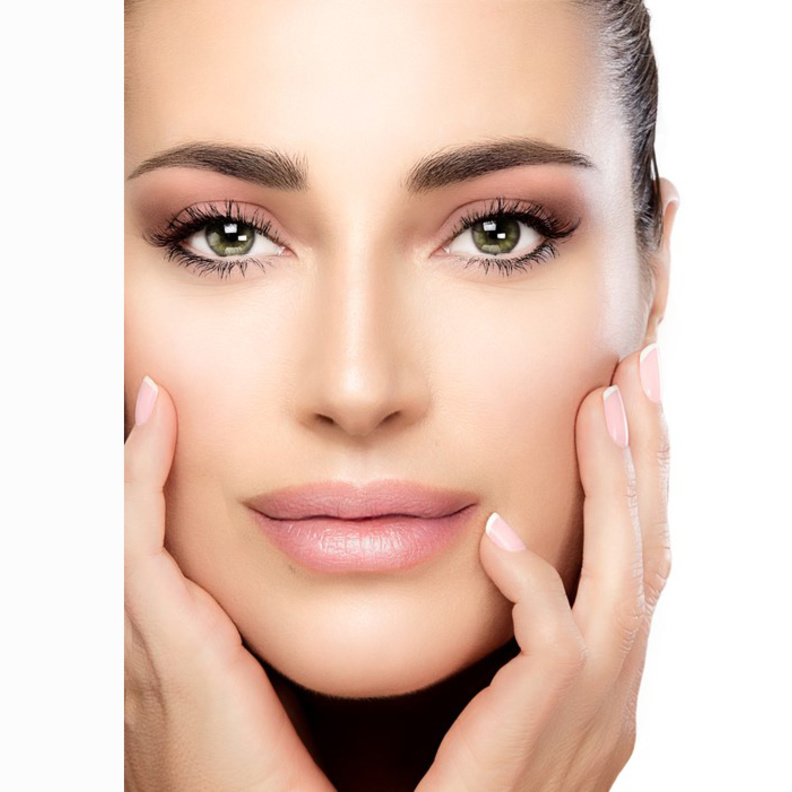 هذا المكياج يناسب أيام الجامعة