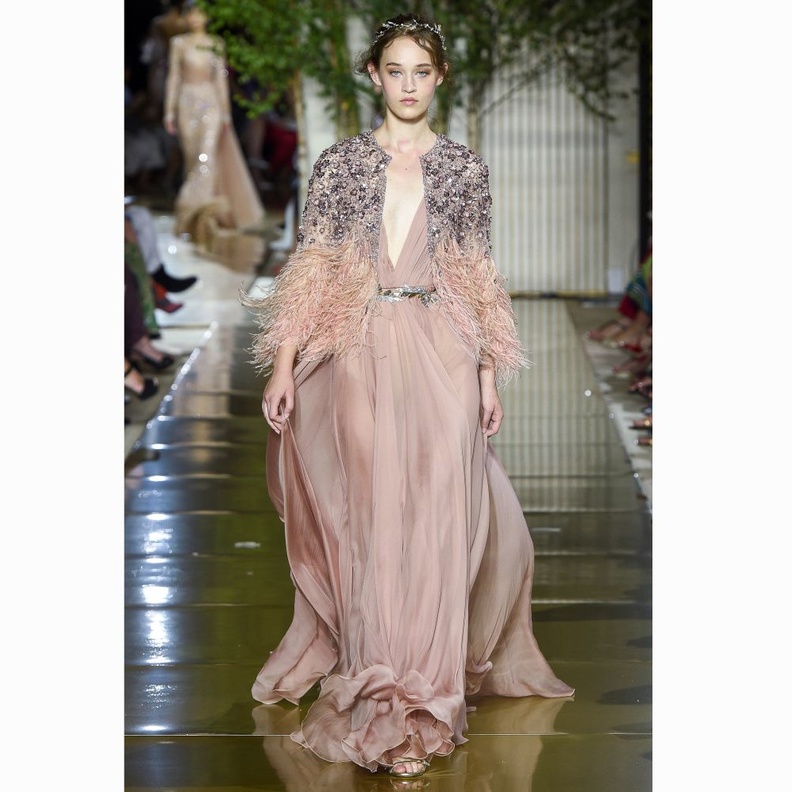 موديلات فساتين سهرة للعروس