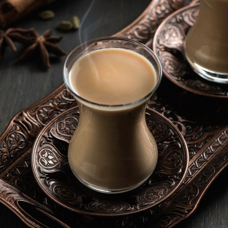 قهوة الحليب بالتمر