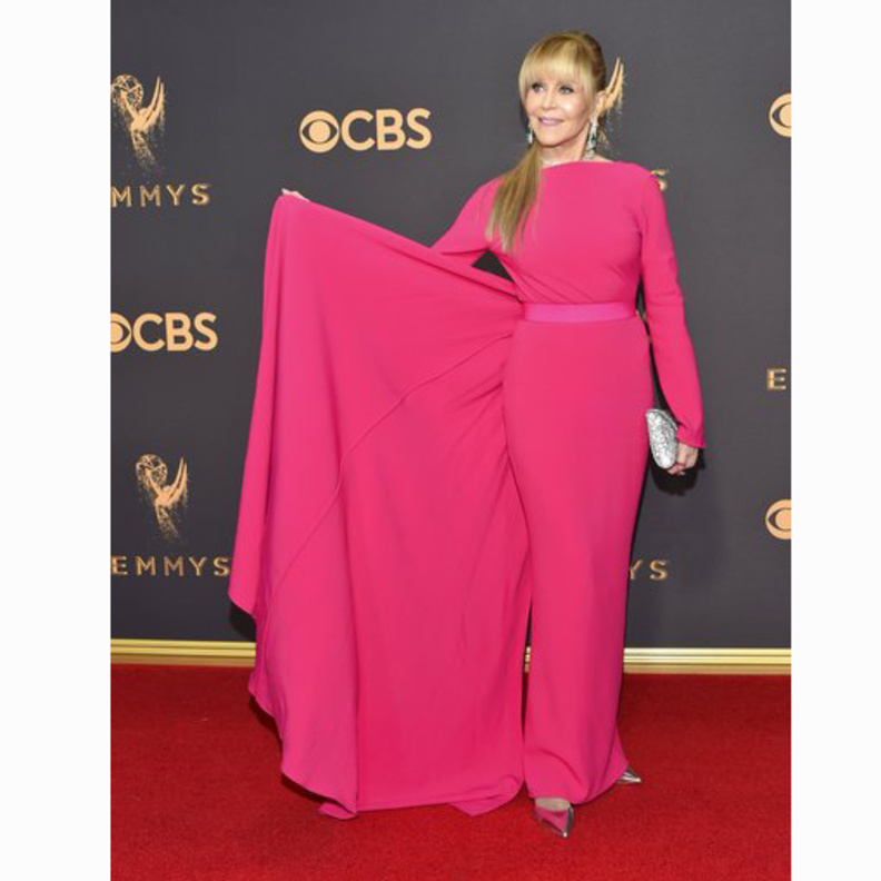 تحتفل اليوم الممثلة “جاين فوندا” Jane Fonda بعيد ميلادها الثامنين