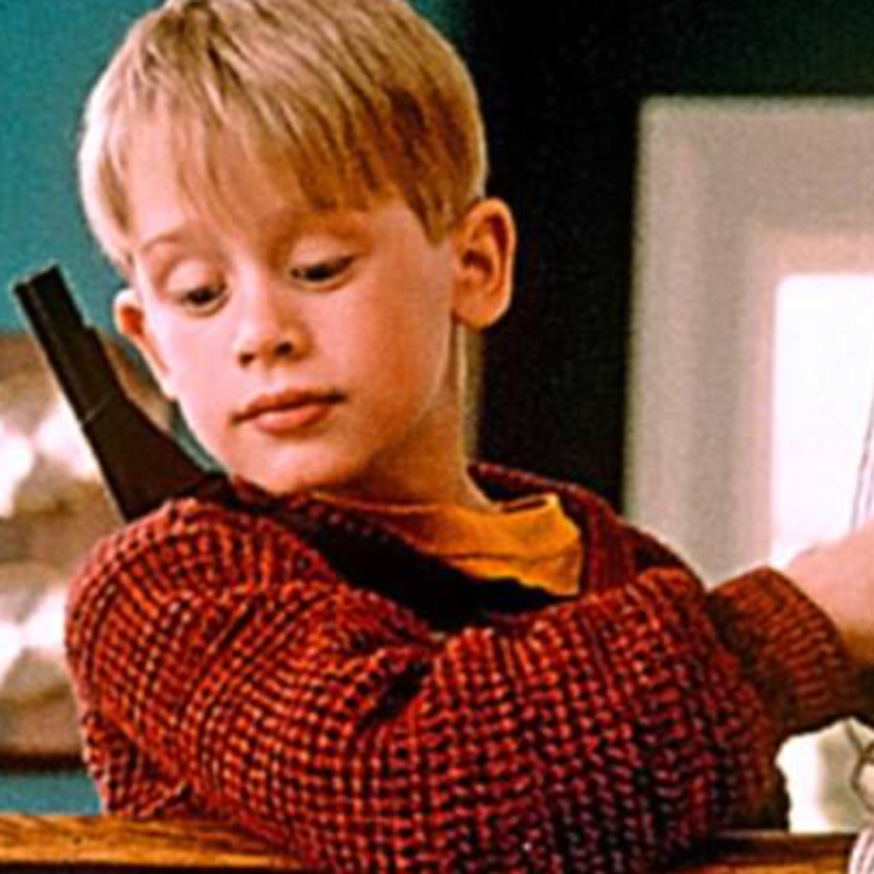 لن يكون وحده بالمنزل لقضاء العطلات! ماكولاي كولكين يحب من جديد 