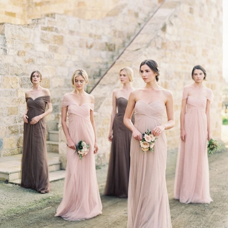 وصيفات العروس