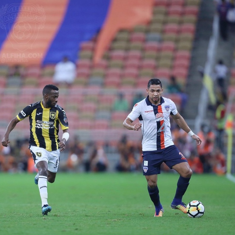 الفيحاء يواصل مفاجأته في الدوري السعودي