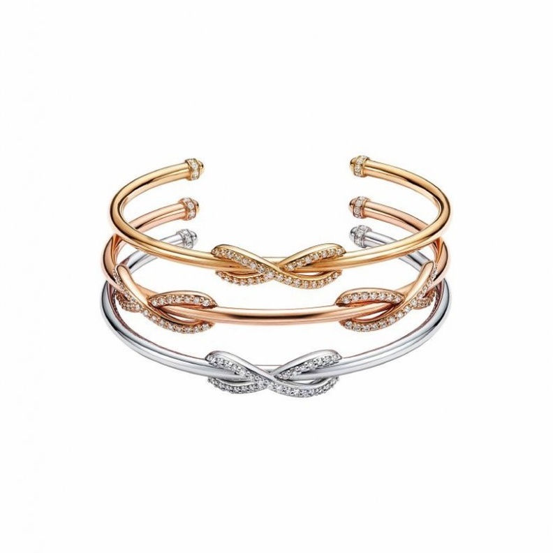 سوار ناعم للعروس