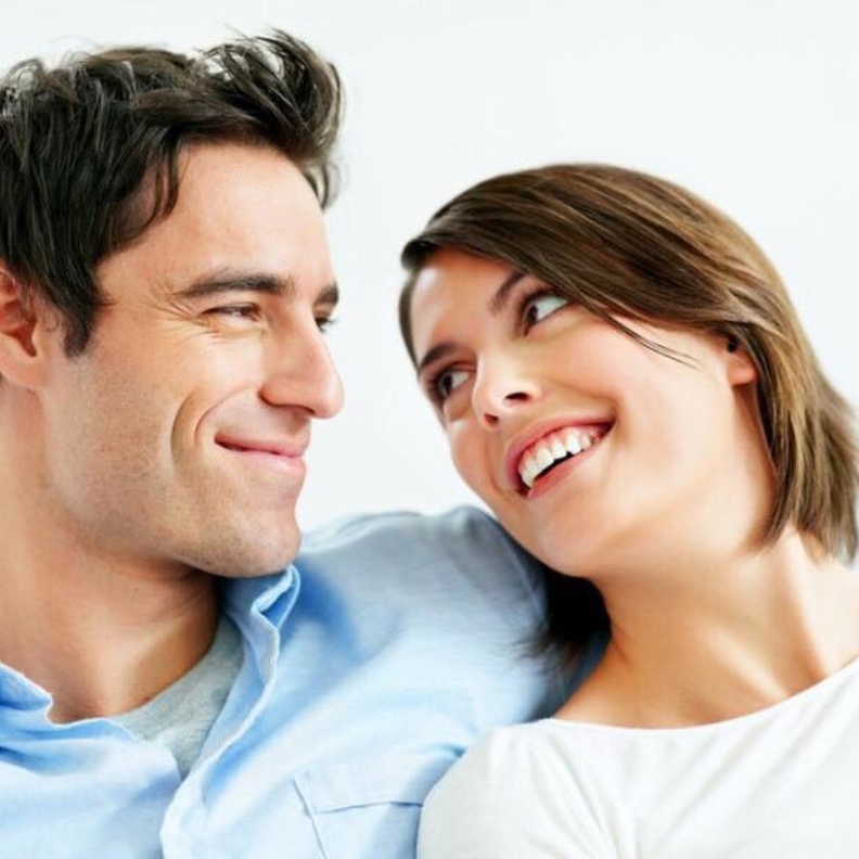 الإنصات علامة احترام شريك الحياة لشريكه