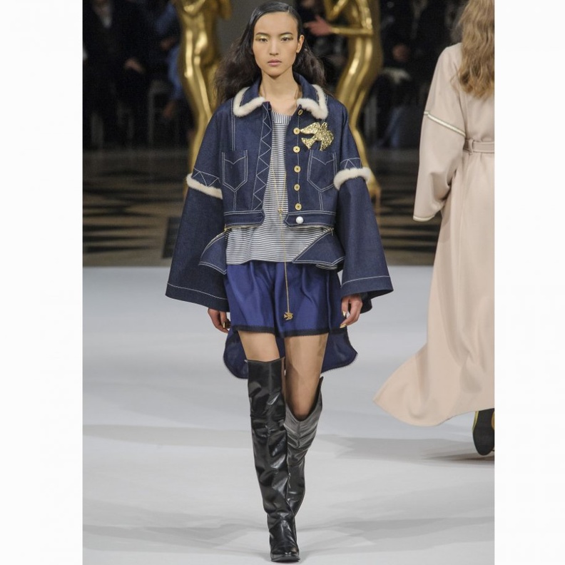 موضة جاكيت الجينز