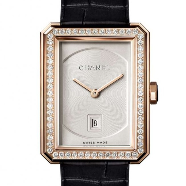 ساعة من أوديمار بيغيه Audemars Piguet