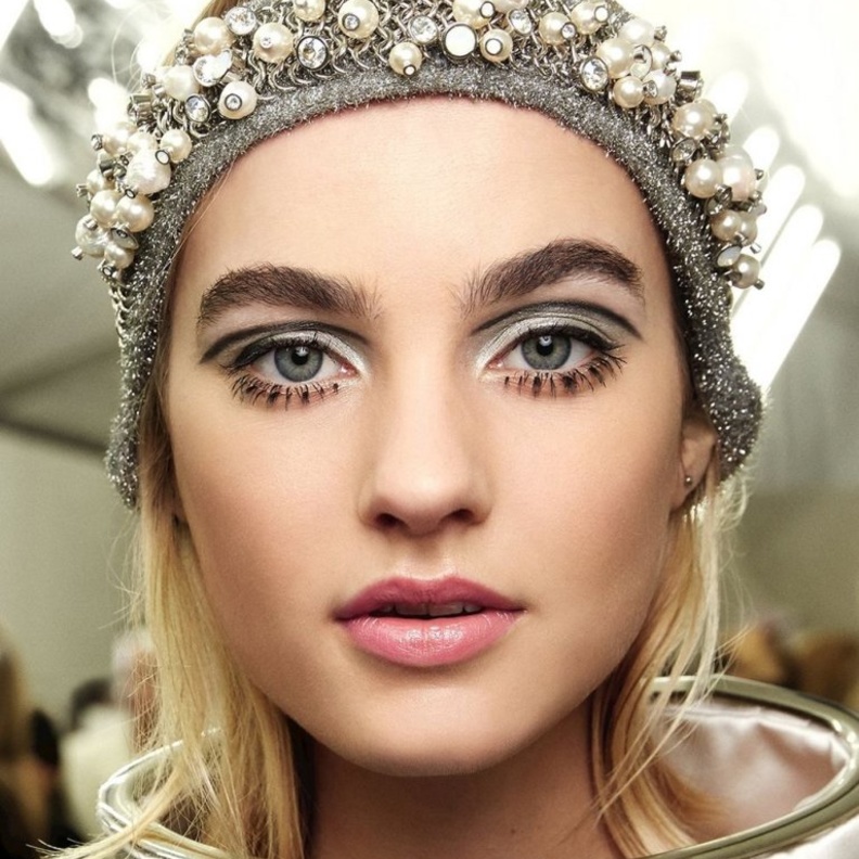 صيحات الماسكارا الغريبة في شتاء 2018‏