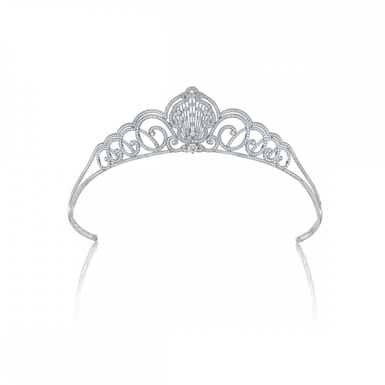 تاج كارتييه من الماس