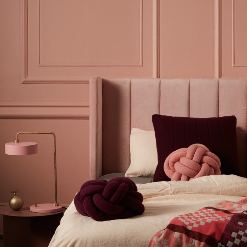 الرصاصي في ديكور غرف النوم