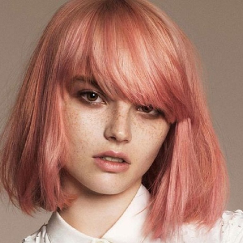 صبغة باللون الوردي