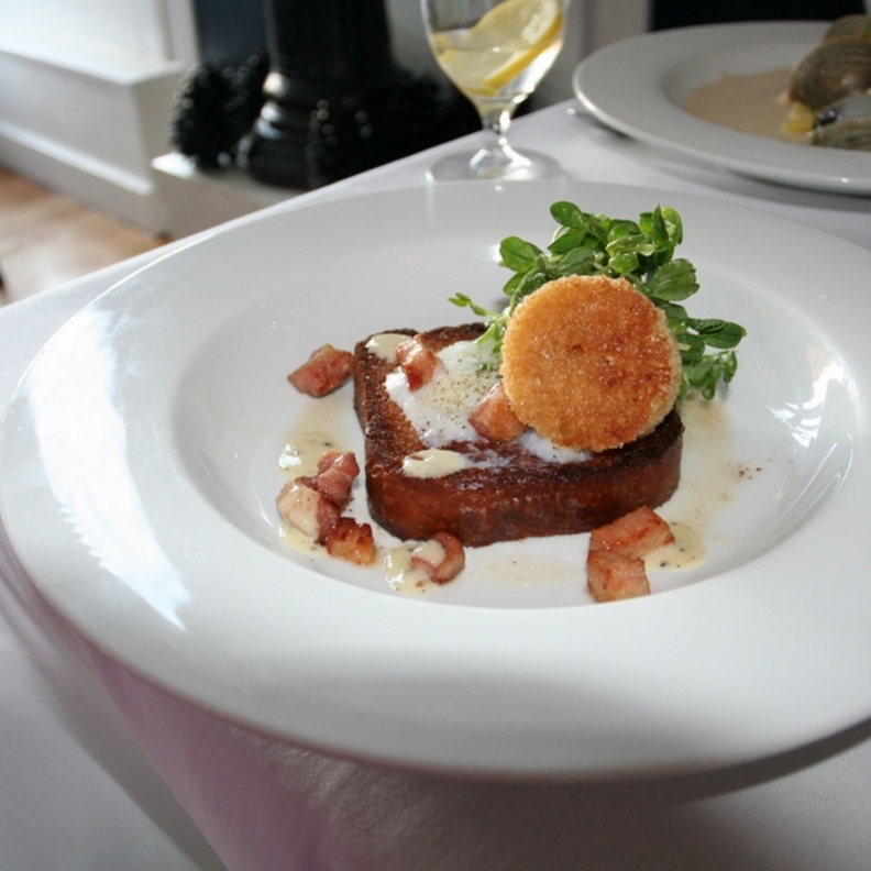 مطعم ومقهى Le Petit Gourmet