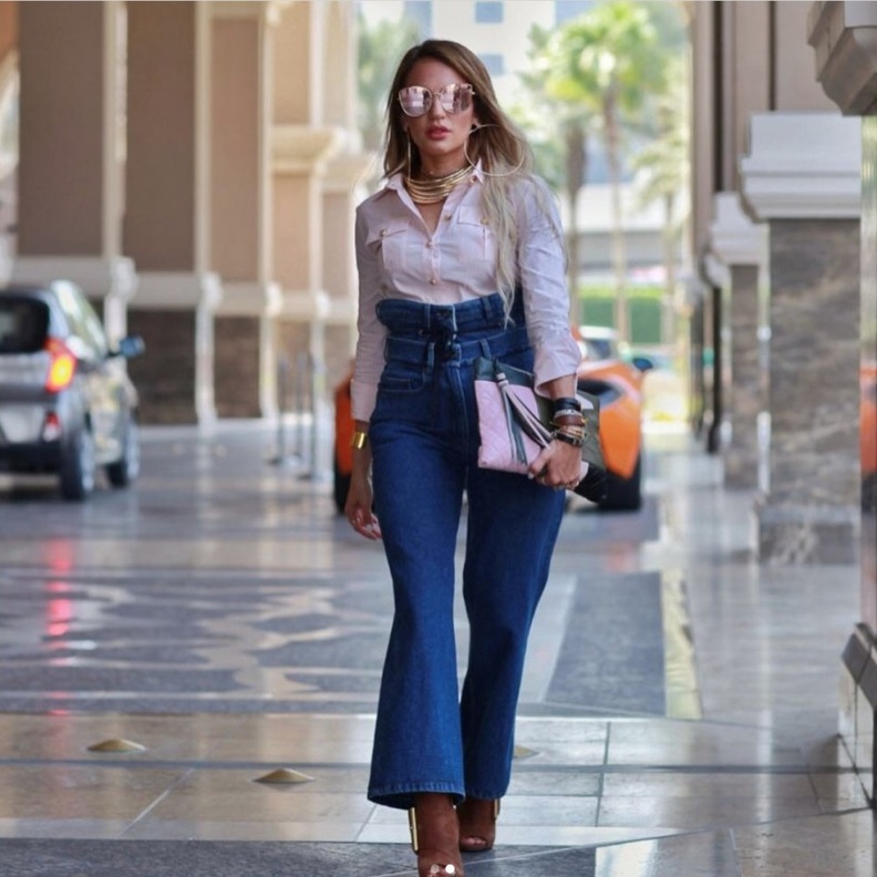 اختيار ارام جاكت من Burberry