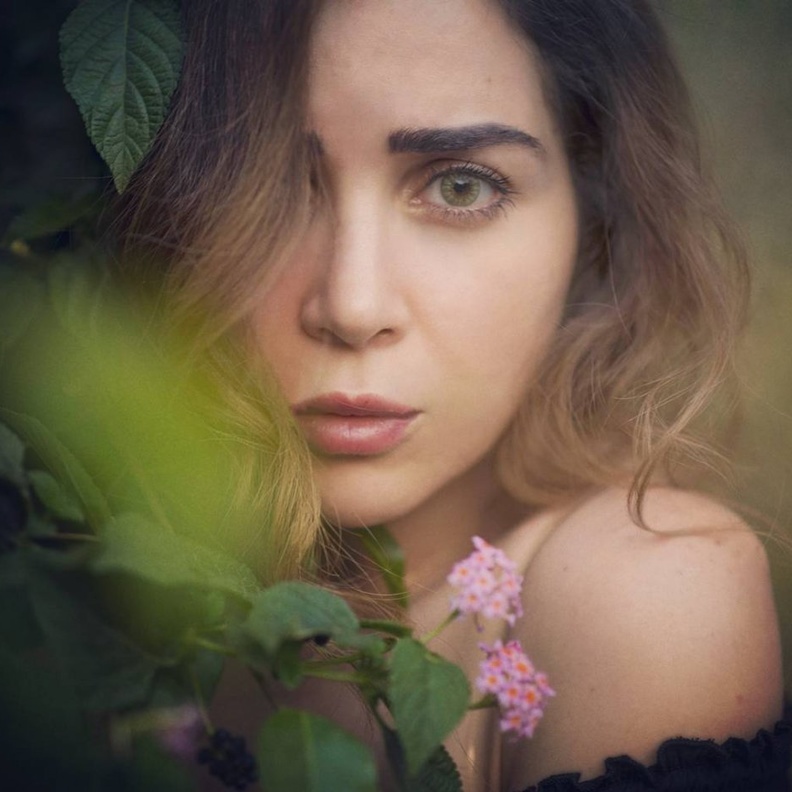 مي عز الدين