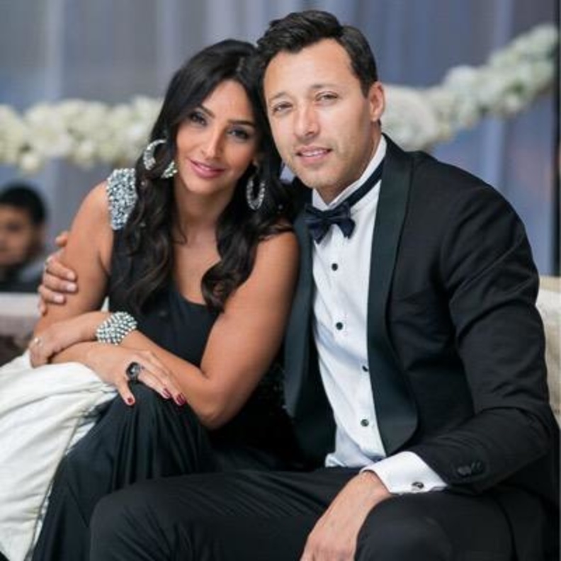 احمد فهمي وزوجته