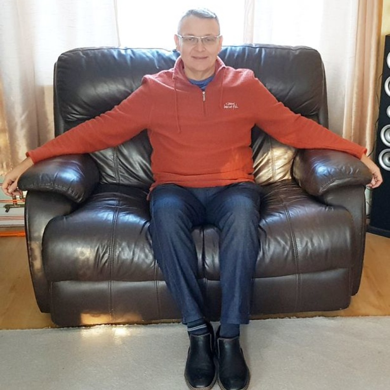 طوني هولاند خسر نصف وزنه بتناول الطعام الصحي