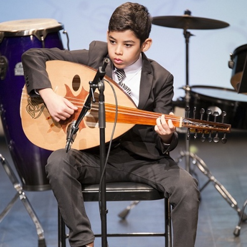 حسين الجسمي يشارك في حفل "اطفال الجليلة"