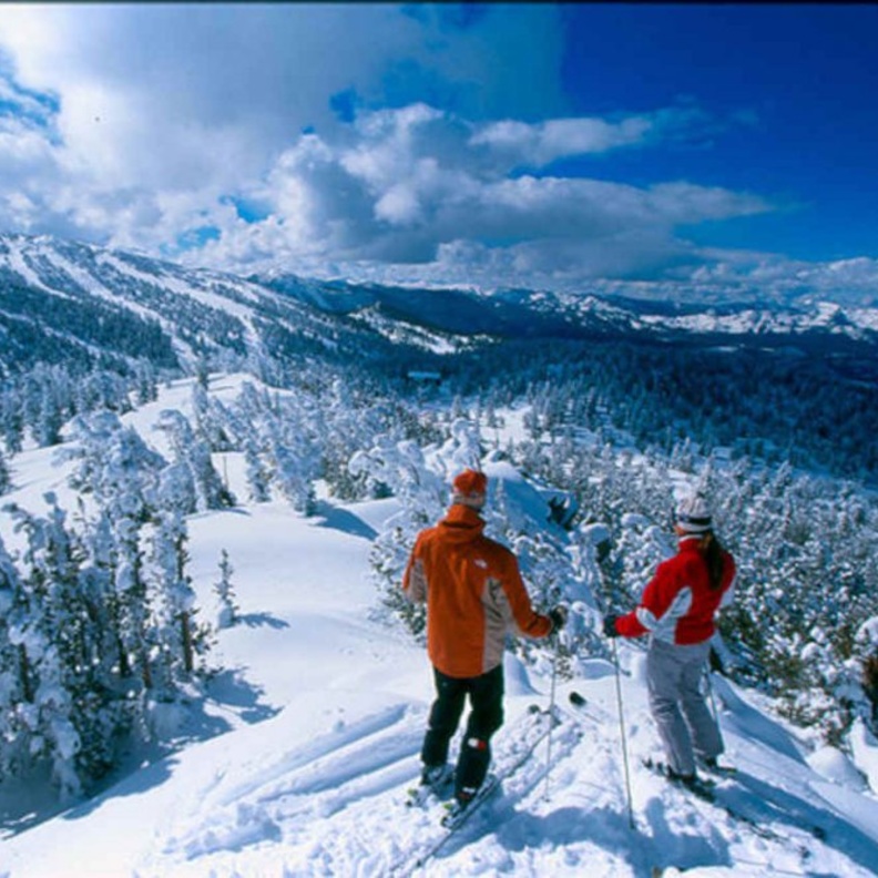 جورجيا لاجمل شهر عسل في الشتاء.