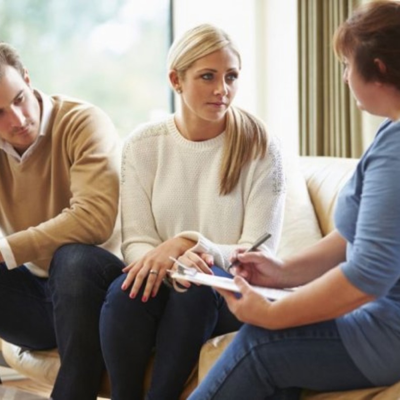 تدخل أهل الزوج في الحياة الزوجية 