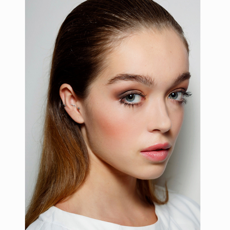 ضعي البلاشر بالطريقة الصحيحة