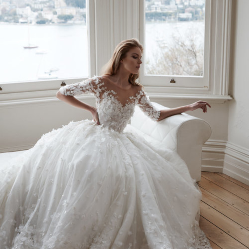 من ستيفن خليل