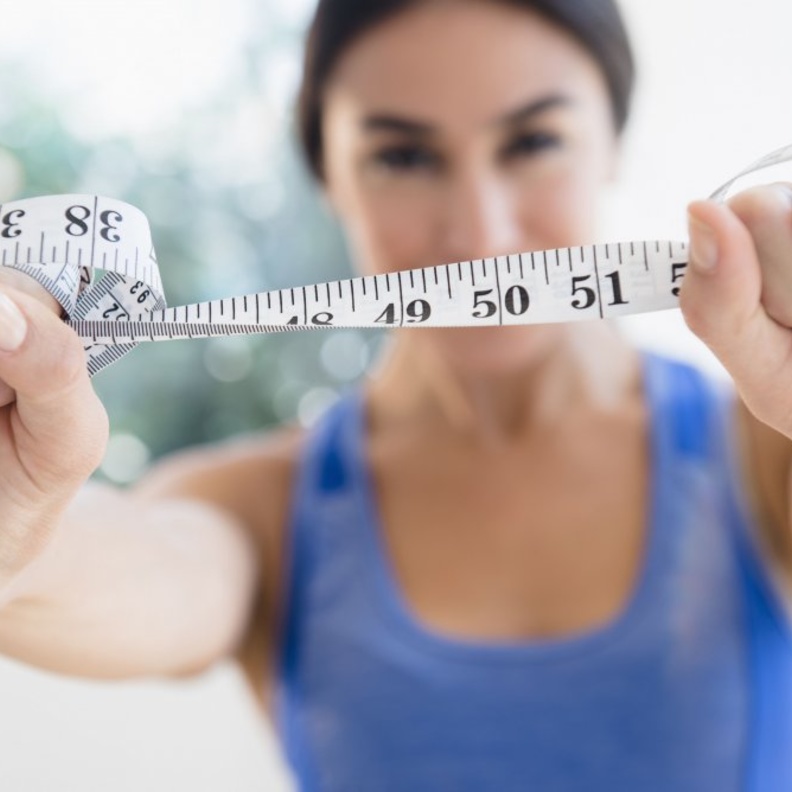 تناولي الاطعمة الصحية للتخلص من دهون الجسم العنيدة