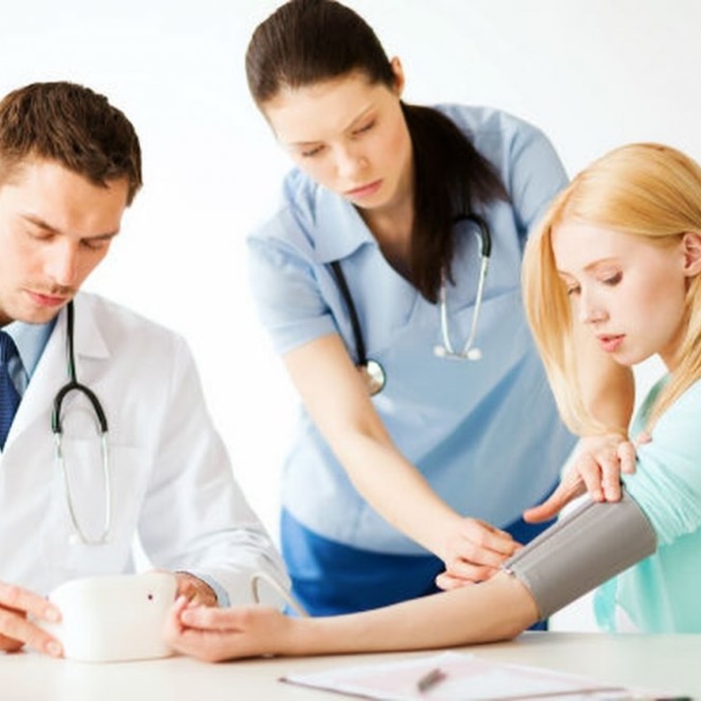 نظام حياتي صحي للتعامل مع انخفاض ضغط الدم