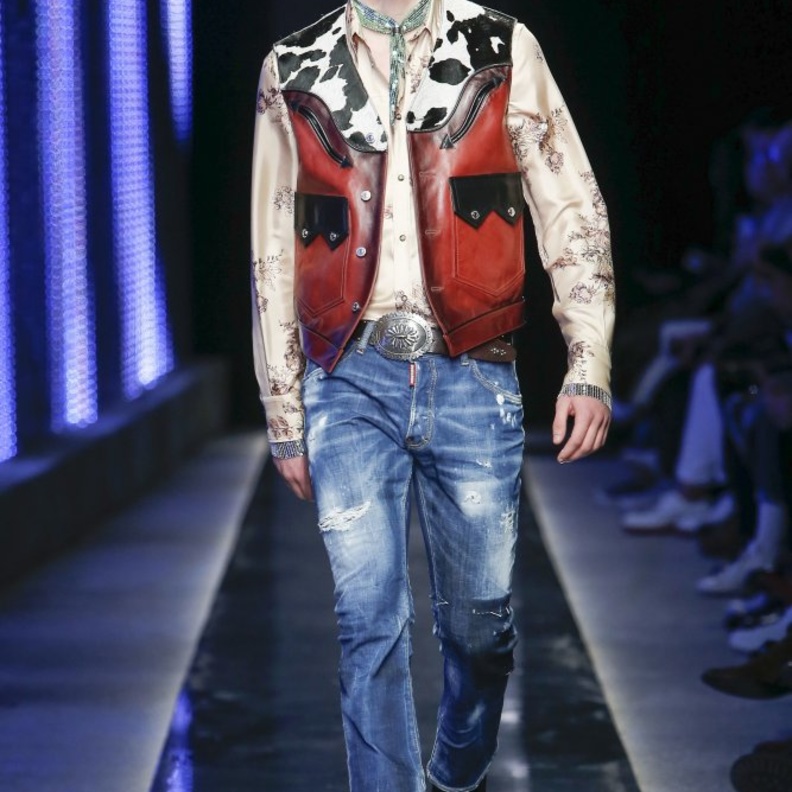 أقمشة الكارو كما شاهدناها لدى تودز