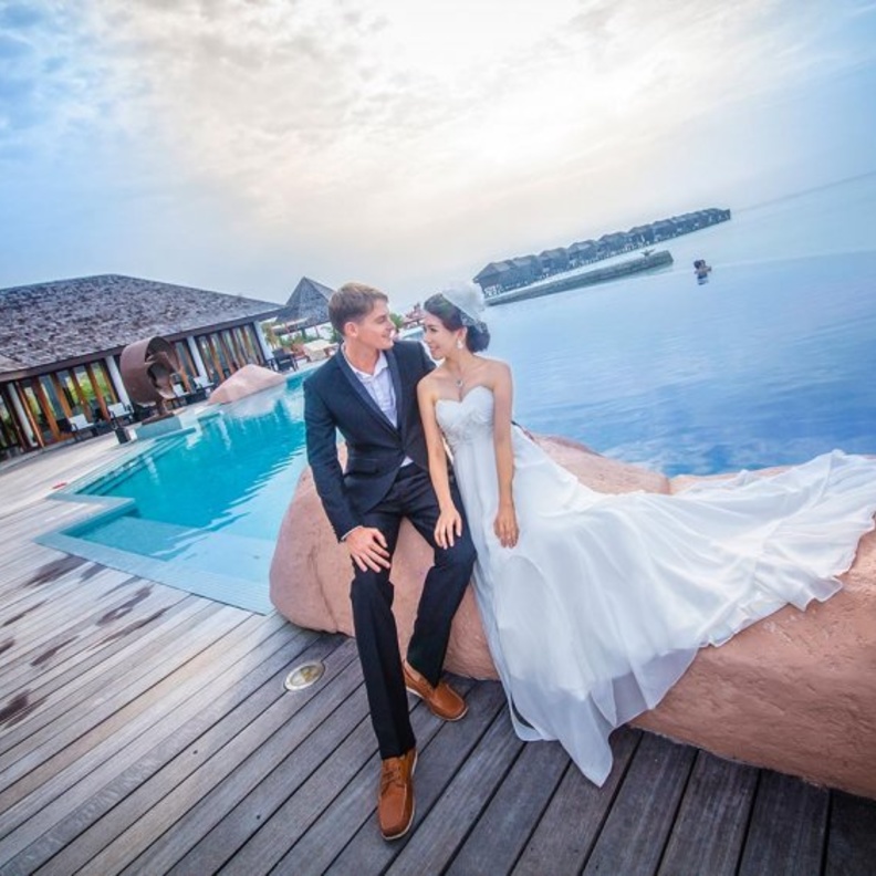 كونستانس هالافيلي جزر المالديف لشهر العسل - غرفة النوم و اروع الاطلالات على الشاطئ